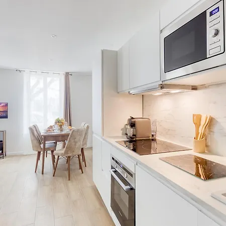 Apartment Bord De Marne, Proche Disneyland Et Paris Gare A 2 Min